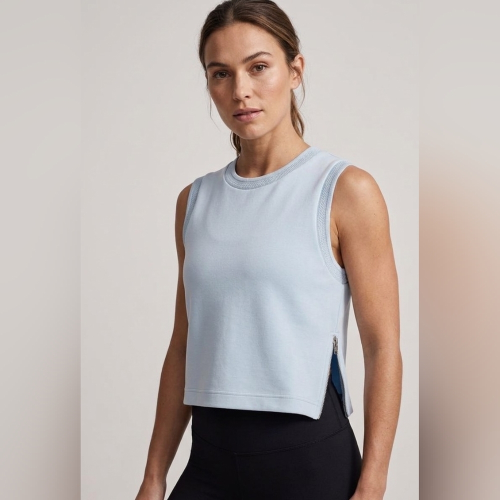 Varley DoubleSoft Side-Zip Vest | Cloud Blue
